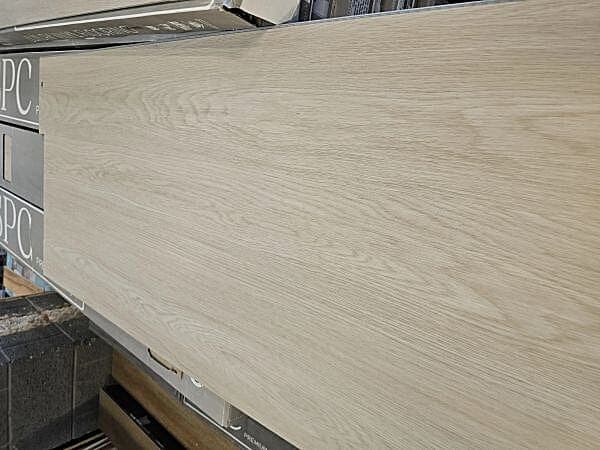 Pale Limed Oak 6mm PREMIUM SPC Click
