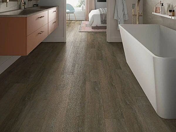 4m2 Antique Cuban Oak SPC