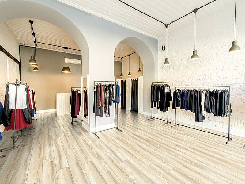 Highland Oak 8mm Laminate