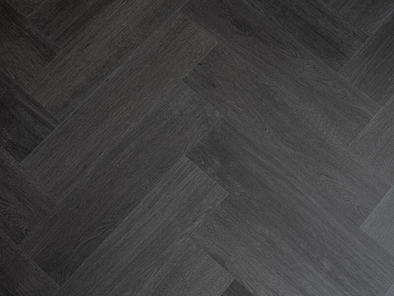 Black Oak 6mm SPC Herringbone Click (Clearance)