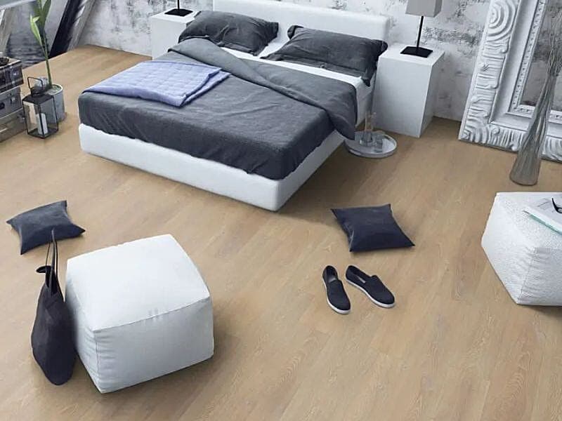 Desert Oak 12mm Laminate