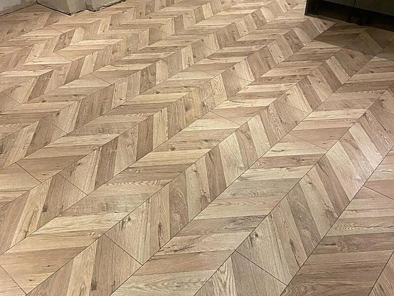Medieval Oak Chevron 8mm Laminate