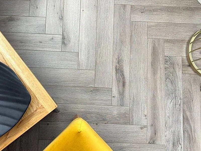 Cappuccino Oak Herringbone 12mm